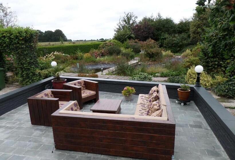 デラックスファミリールーム, B&b Huize Cossee