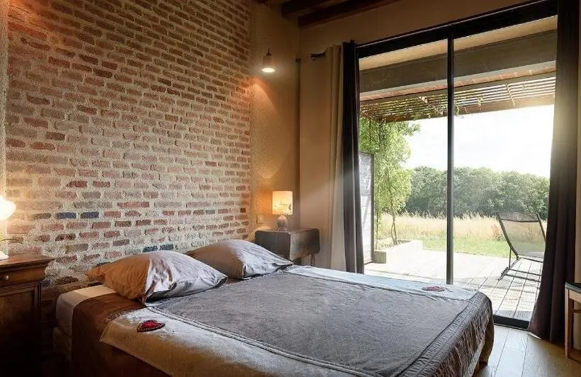 Talo 3 Makuuhuonetta, Hameau Des Damayots