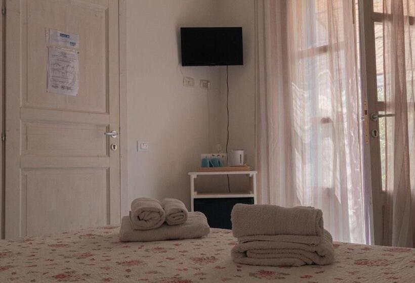 חדר סטנדרט נוף לגינה, La Casa Del Limoneto