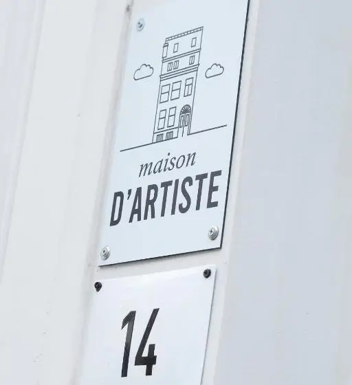 デラックススイート, Maison D Artiste