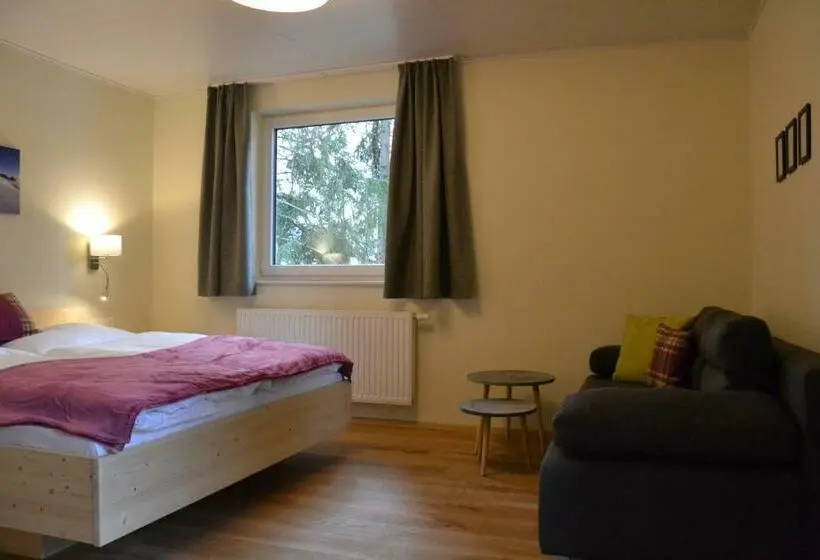 اتاق استاندارد سه نفره, Pension Adlerhorst
