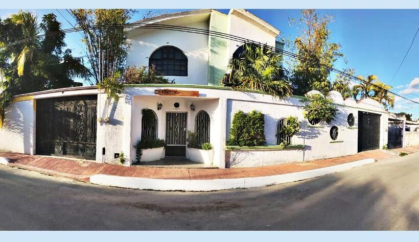 غرفة قياسية مع حمام خارجي, Casa Del Pintor Chetumal