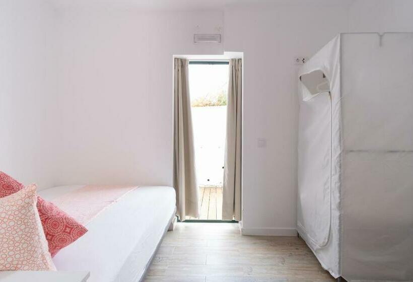 スタンダードルーム, Sunshine Hostel