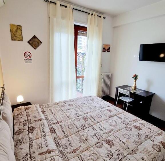 Номер Стандарт, B&b Italo House