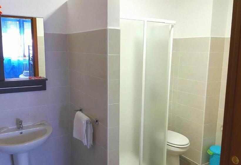اتاق استاندارد چهار تخته, B&b Italo House