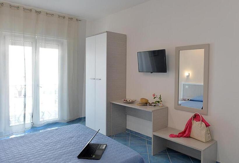 Номер Стандарт, Acquamarine Maiori Amalfi Coast