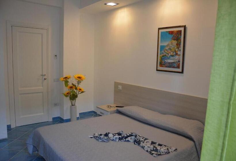 Номер Стандарт, Acquamarine Maiori Amalfi Coast