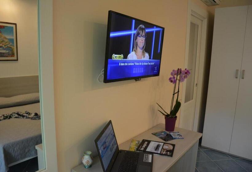 Номер Стандарт, Acquamarine Maiori Amalfi Coast