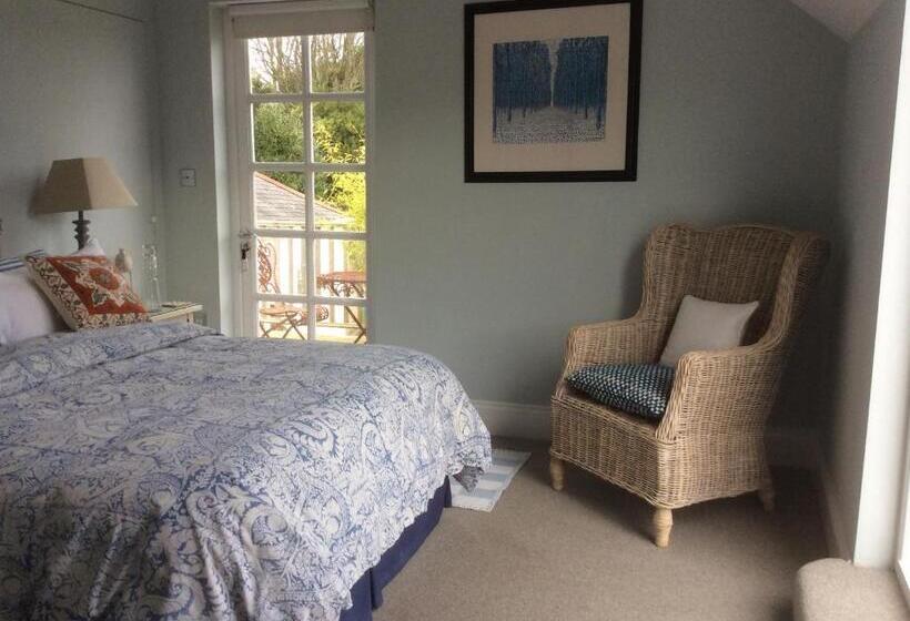 اتاق استاندارد با تخت بزرگ, Compass Rose