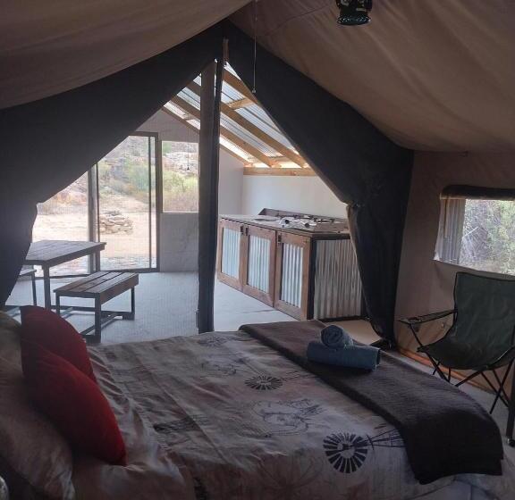 Standard Tent, Kleinfontein