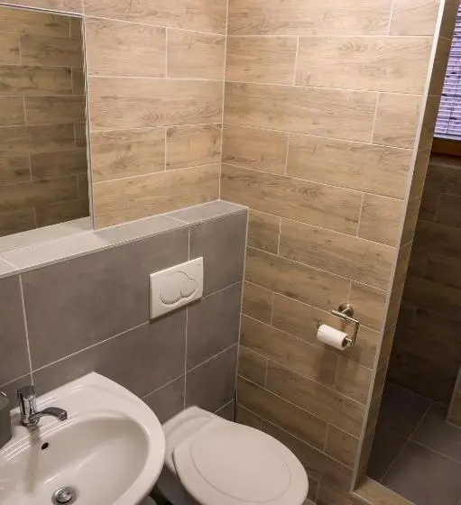 バルコニー付き1ベッドルームアパートメント, Apartmány Habovka