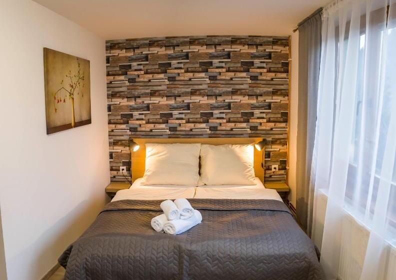 Апартаменты 1 Спальня с Балконом, Apartmány Habovka