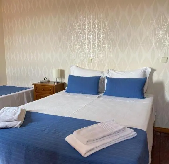 سوییت خانوادگی, Enjoy Viana Guest House