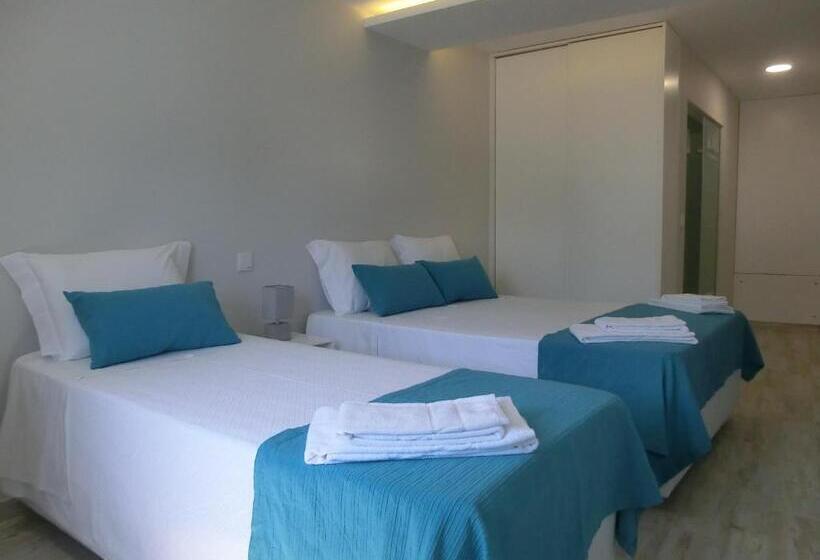 اتاق پریمیوم سه تخته, Enjoy Viana Guest House