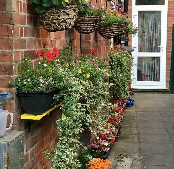 스탠다드 룸 가든 전망, 38 Whitehall Road