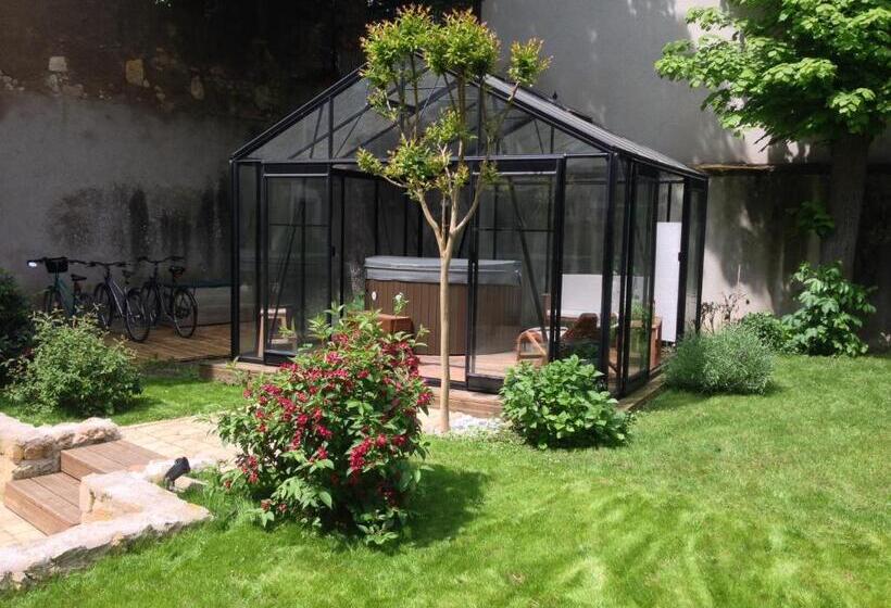 Люкс Deluxe Кровать Кинг, Maison Colladon