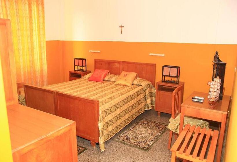 Номер Стандарт, San Vincenzo