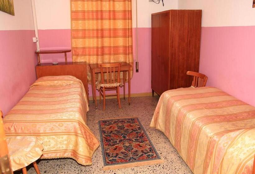 Номер Стандарт, San Vincenzo