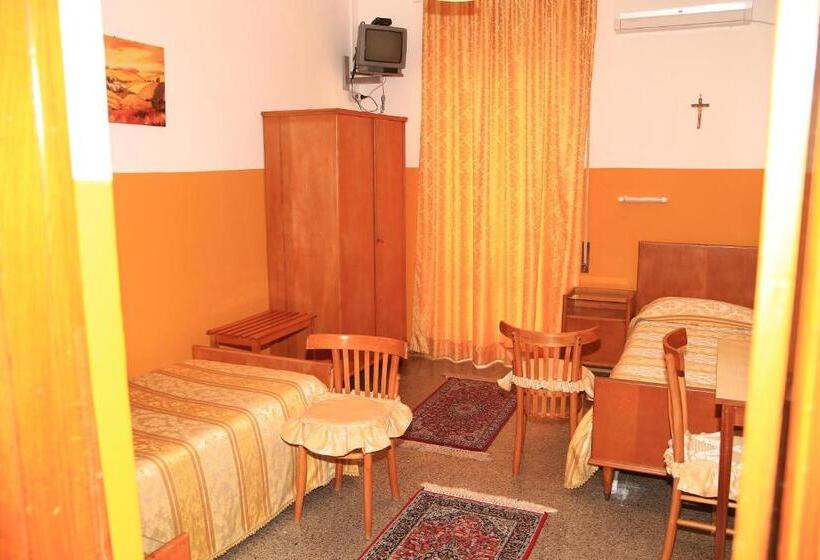 Номер Стандарт, San Vincenzo