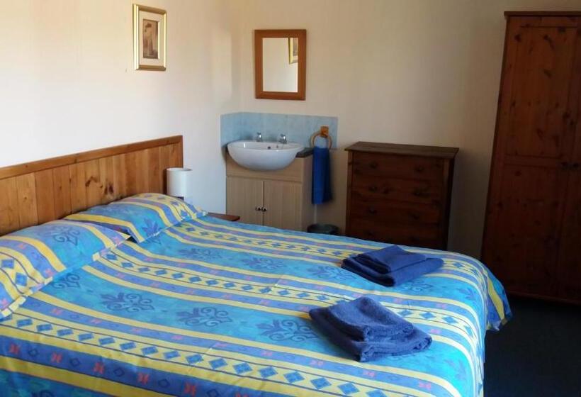 Апартаменты 1 Спальня Вид на Море, Stable Cottages