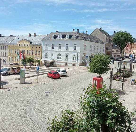 Студия Стандарт, Pension Eberhart