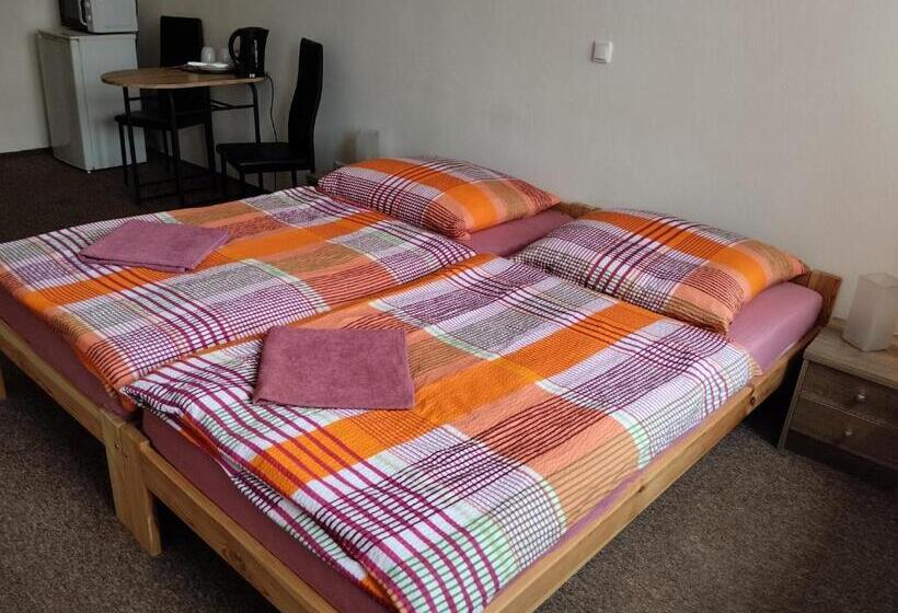 디럭스 룸, Pension Eberhart