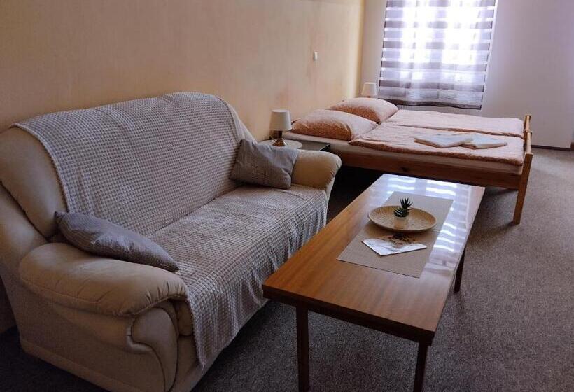 Апартаменты 1 Спальня, Pension Eberhart