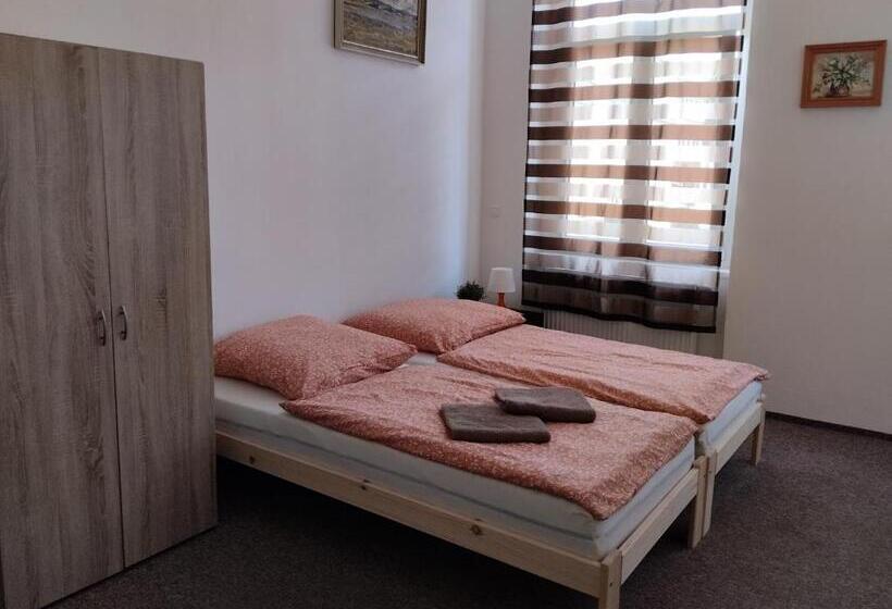 디럭스 룸, Pension Eberhart