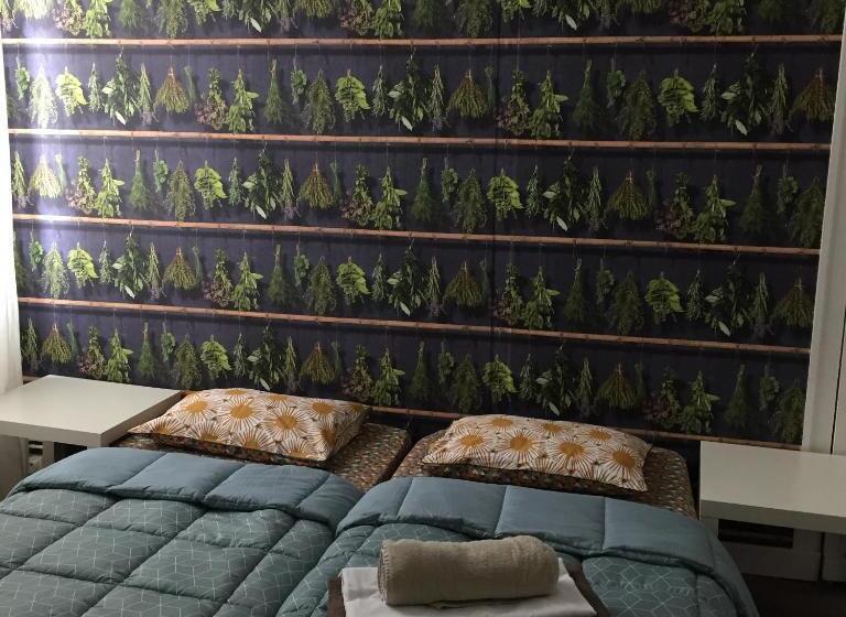 اتاق استاندارد, Venez Dormir Chez Nous #condom#gascogne#d Artagnan#armagnac#le Bonheur Est Dans Le Gers