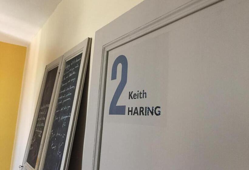 اتاق استاندارد با سرویس بهداشتی مشترک, Venez Dormir Chez Nous #condom#gascogne#d Artagnan#armagnac#le Bonheur Est Dans Le Gers