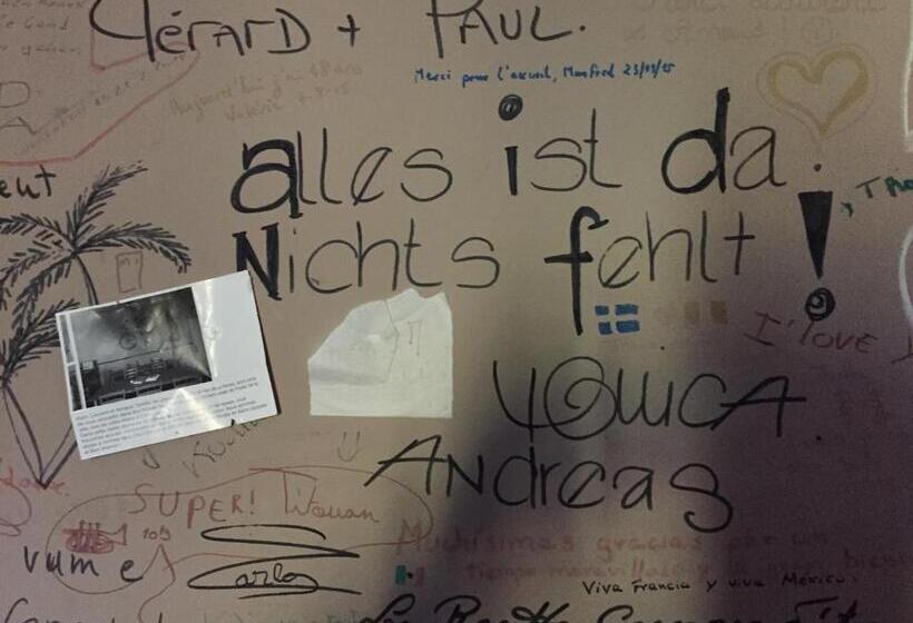 اتاق استاندارد با سرویس بهداشتی مشترک, Venez Dormir Chez Nous #condom#gascogne#d Artagnan#armagnac#le Bonheur Est Dans Le Gers