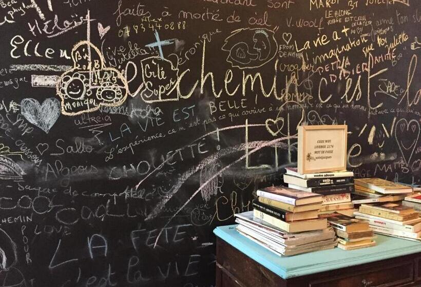 اتاق استاندارد چهار تخته, Venez Dormir Chez Nous #condom#gascogne#d Artagnan#armagnac#le Bonheur Est Dans Le Gers