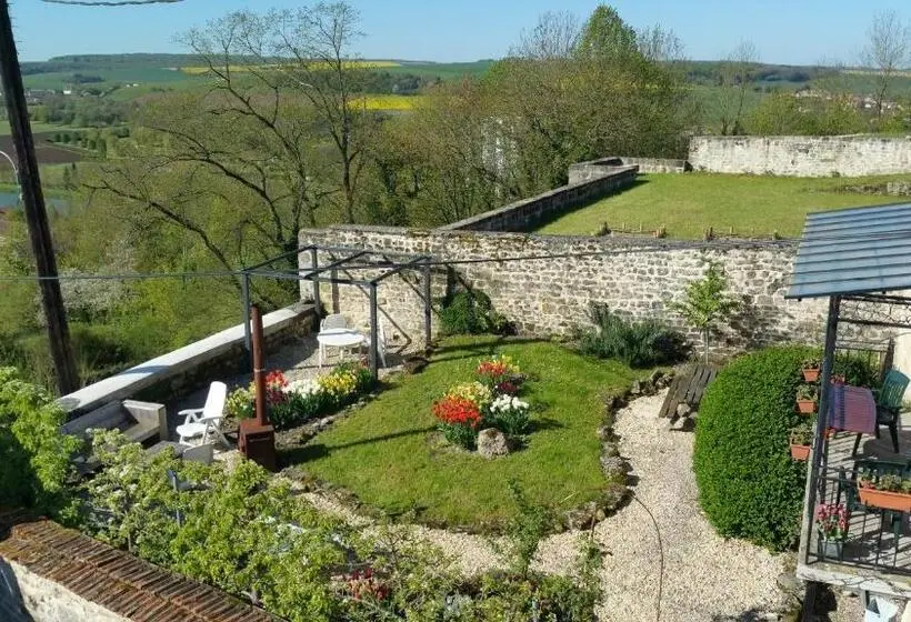テラス付スーペリアルーム, B&b Chez Fouchs Chambre D Hôtes