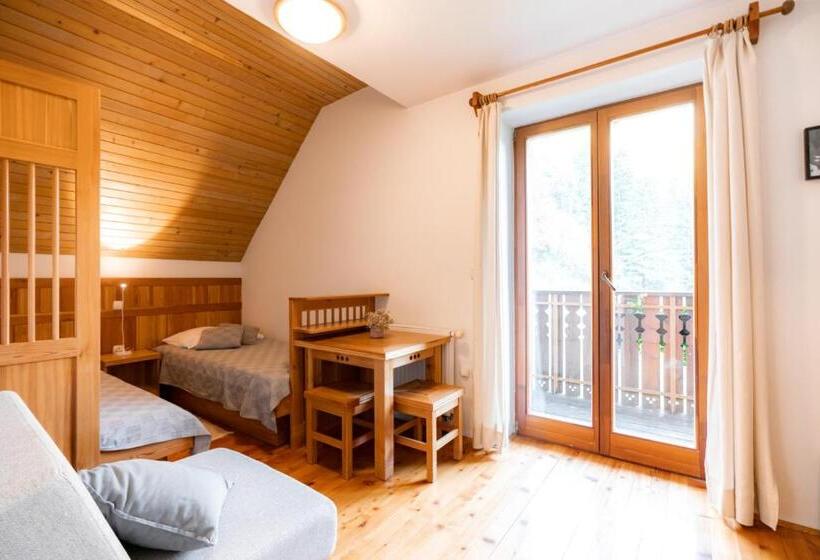 سوییت خانوادگی, Govc Vršnik