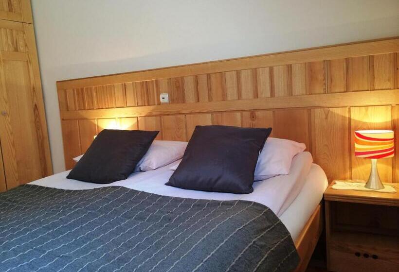 اتاق استاندارد, Govc Vršnik