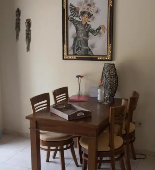 ガーデンビュースーペリアールーム, Guesthouse Rumah Senang