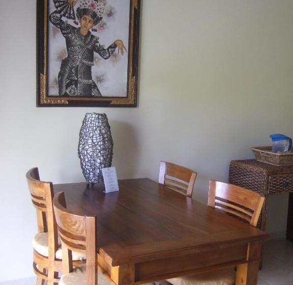 اتاق سوپریور با چشم‌انداز باغ, Guesthouse Rumah Senang