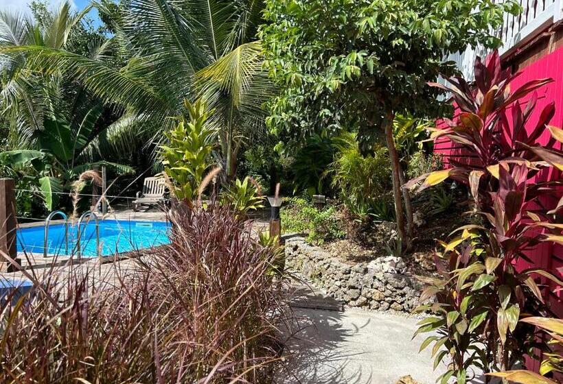 کابین, L Escale Tropicale