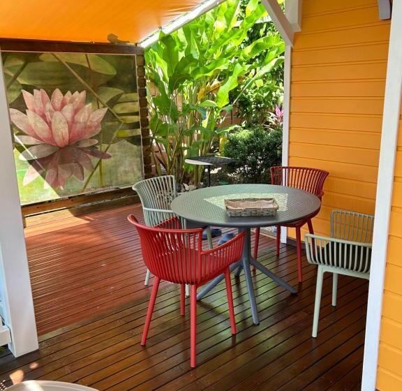 کابین, L Escale Tropicale