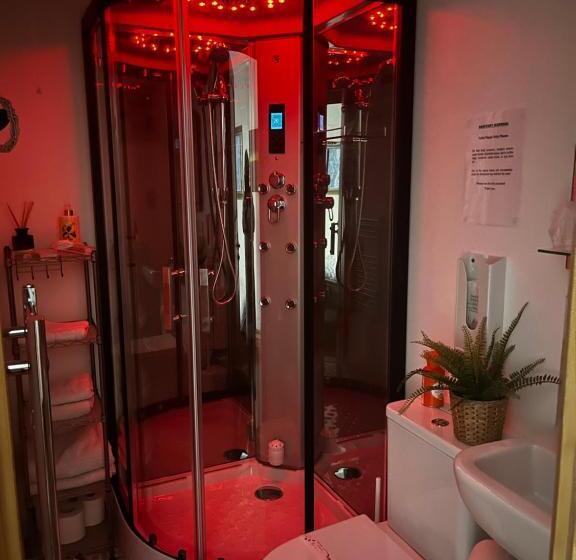 غرفة قياسية مطلّة علي الحديقة, Norlande