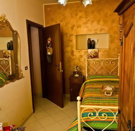 اتاق لوکس, B&b I Girasoli
