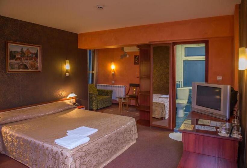 חדר סטנדרט עם מיטת קינג, Kapri