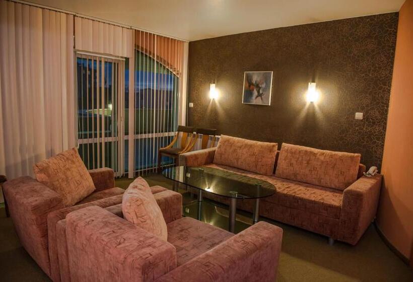 סטודיו סטנדרט עם מרפסת, Kapri