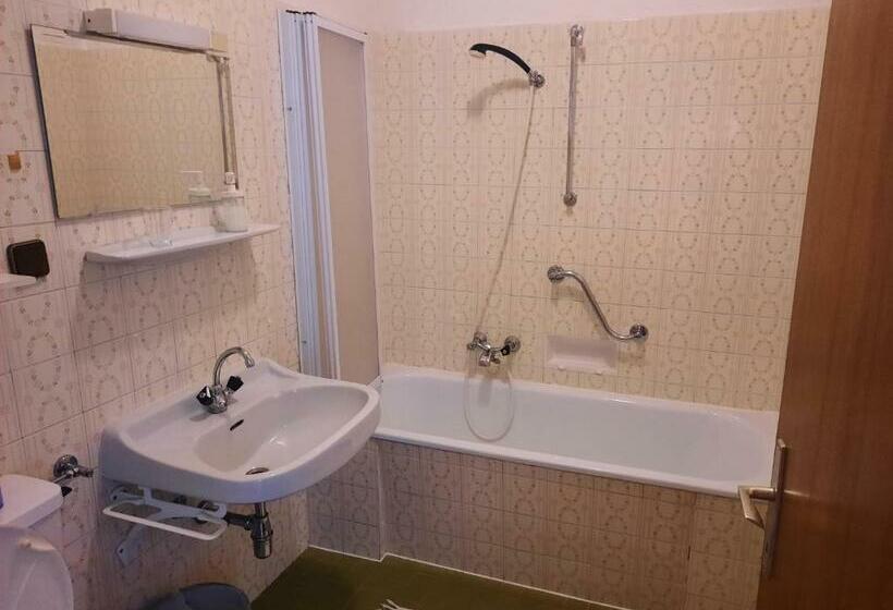 Номер Стандарт, Gasthof Hochalmspitze