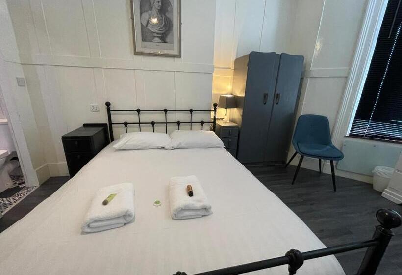 Family Suite, Elmora House
