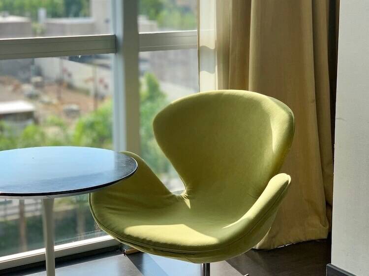 Люкс, Esplendor By Wyndham Mendoza