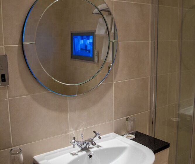 Номер Стандарт, Grinkle Park