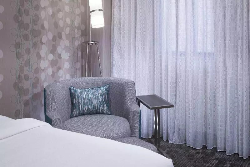 身障者適用スタンダードルーム, Hampton By Hilton London Croydon