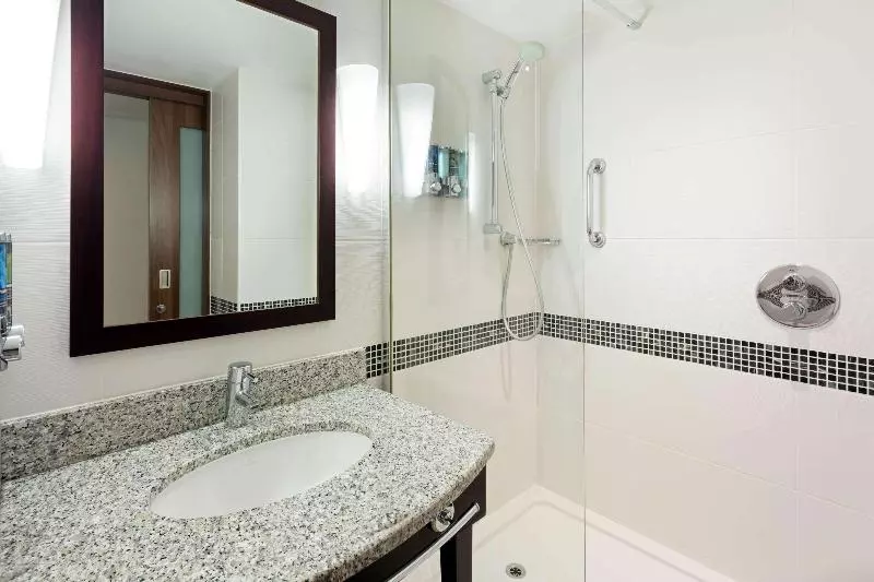 スタンダードルーム, Hampton By Hilton London Croydon