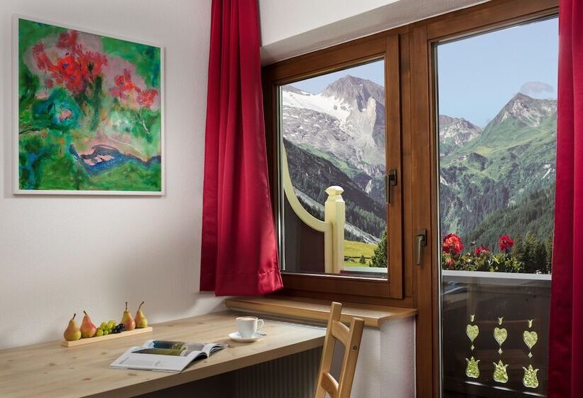 带1个卧室的豪华公寓, Höhlenstein